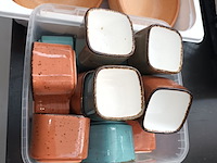 Lot 106 - apero potjes en ovenkommen - afbeelding 4 van  4