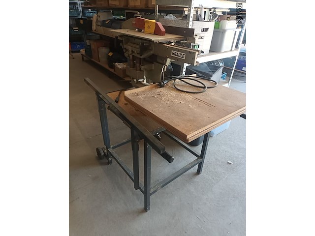 Lot 106 - graule zaagmachine op onderstel - afbeelding 3 van  4