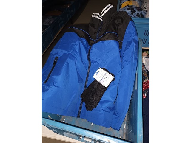 Lot 106 - kledij. 13 stuks - afbeelding 4 van  4