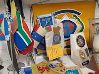 Lot 106 - lot diversen politie/ipa - afbeelding 2 van  4