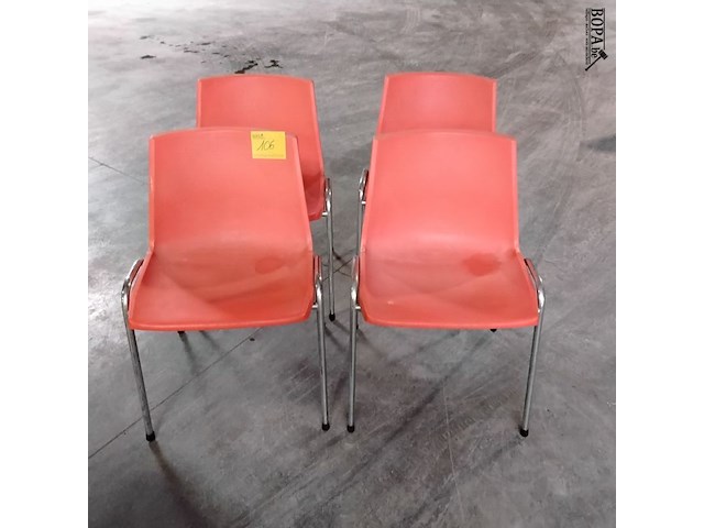 Lot 106 - oranje virco vintage stoelen verchroomd frame - 4 stuks - afbeelding 1 van  4