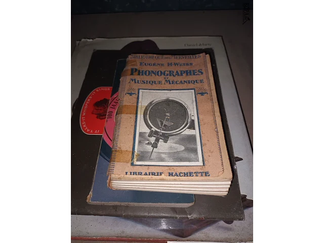 Lot 106 - oude boeken over grammofoon. 4 stuks - afbeelding 2 van  4