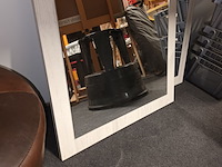 Lot 106 - spiegel. 2 stuks - afbeelding 2 van  3