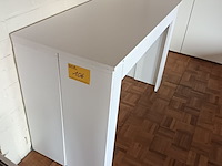 Lot 106 - witte uittrekbare console tafel - afbeelding 1 van  4
