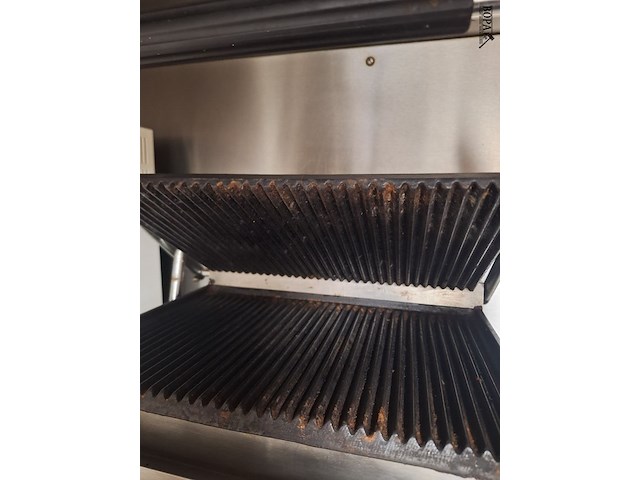 Lot 107 - contactgrill caterchef - afbeelding 2 van  2