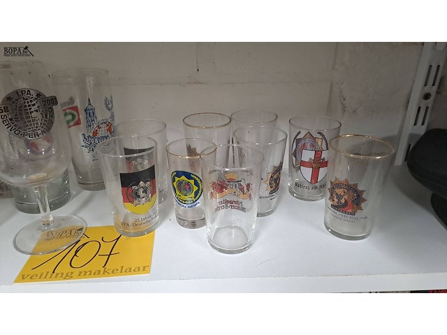 Lot 107 - diverse glazen ipa ong 25 stuks - afbeelding 4 van  4