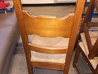 Lot 107 - eetkamerstoelen. 6 stuks - afbeelding 2 van  4