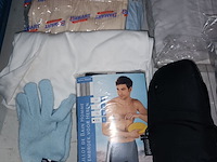 Lot 107 - herenkledij en deken. 15 stuks - afbeelding 3 van  4