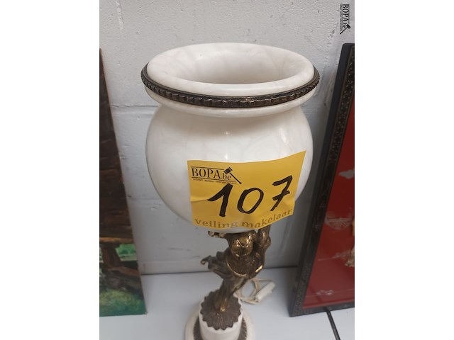 Lot 107 - lampedair - afbeelding 3 van  4