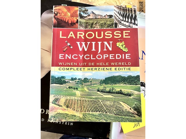 Lot 107 - larousse wijn encyclopedie - afbeelding 1 van  7