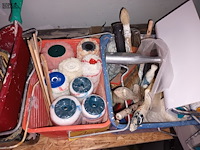 Lot 107 - lot schildersmateriaal - afbeelding 3 van  4