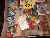 Lot 107 - souvenirs van reizen - afbeelding 4 van  5