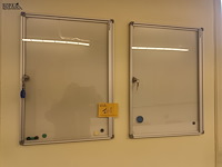 Lot 108 - affichekastjes en gemeenteplan - afbeelding 1 van  4