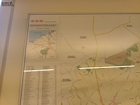 Lot 108 - affichekastjes en gemeenteplan - afbeelding 4 van  4