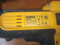 Lot 108 - dewalt accu siliconepomp - afbeelding 3 van  3