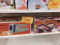 Lot 108 - frietsnijder en gourmetset - afbeelding 1 van  3