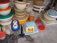 Lot 108 - groot lot tupperware. 67 stuks - afbeelding 5 van  6