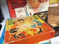Lot 108 - lot vintage creatieve spelen - 9 stuks - afbeelding 2 van  5