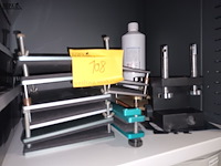 Lot 108 - materiaal voor gsm reparatie - afbeelding 3 van  3