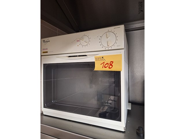 Lot 108 - microgolfoven whirlpool - afbeelding 1 van  2