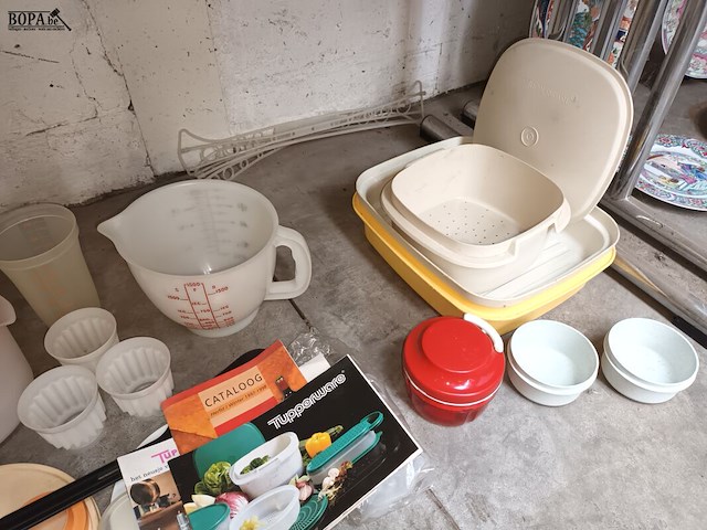 Lot 108 - tupperware. 30 stuks - afbeelding 4 van  4