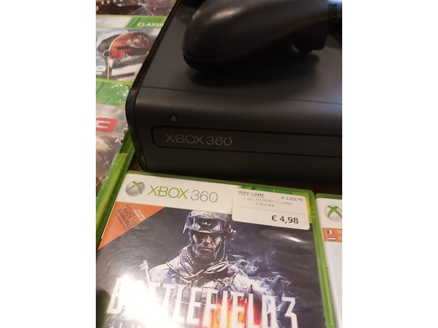 Lot 108 - x-box 360 + 7 spelletjes - afbeelding 2 van  7