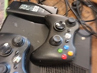 Lot 108 - x-box 360 + 7 spelletjes - afbeelding 6 van  7