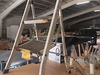 Lot 109 - keukentrapje - afbeelding 2 van  2
