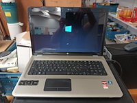 Lot 109 - koffertje en hp laptop - afbeelding 1 van  5