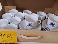 Lot 109 - koffieservies 24 delig ipa 1963-1983 - afbeelding 1 van  2