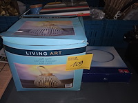 Lot 109 - plafondlamp en kaarsenhouder - afbeelding 1 van  4