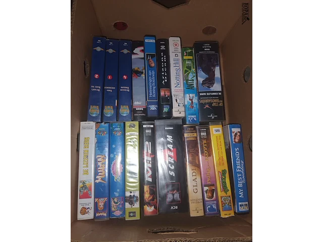 Lot 109 - video cassettes. 19 stuks - afbeelding 1 van  3