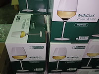 Lot 109 - wijnglas in doos. 7 stuks - afbeelding 2 van  2