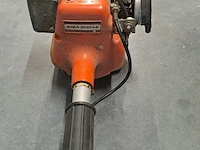 Lot 11 - benzine aangedreven bosmaaier echo oranje - afbeelding 2 van  4
