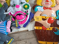 Lot 11 - decoratie thema circus. 8 stuks