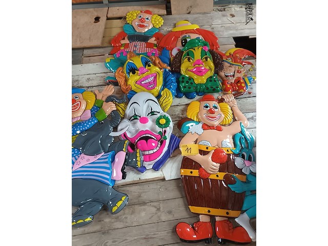 Lot 11 - decoratie thema circus. 8 stuks - afbeelding 2 van  6