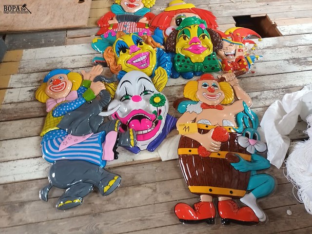 Lot 11 - decoratie thema circus. 8 stuks - afbeelding 6 van  6