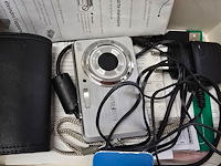 Lot 11 - digitaal foto toestel special edition fuji film - afbeelding 1 van  1