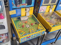 Lot 11 - flipperkast voetbal