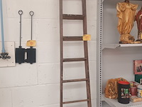 Lot 11 - houten ladder