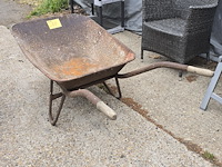 Lot 11 - kruiwagen - afbeelding 1 van  4