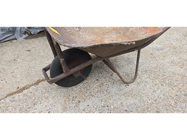 Lot 11 - kruiwagen - afbeelding 3 van  4