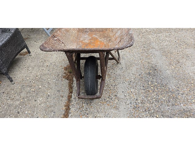 Lot 11 - kruiwagen - afbeelding 4 van  4