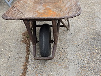 Lot 11 - kruiwagen - afbeelding 4 van  4