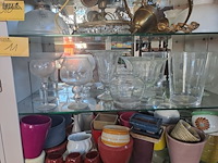 Lot 11 - lot glazen vazen op voet