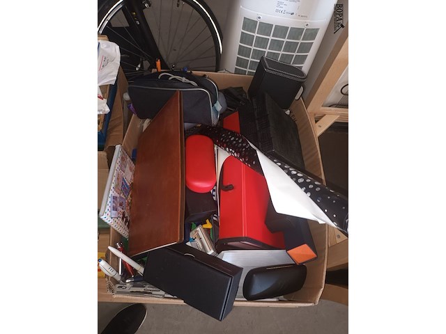 Lot 11 - lot klein kantoormateriaal - afbeelding 4 van  5