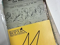 Lot 11 - lot vintage papieren verzamelobjecten