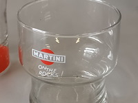 Lot 11 - martini glazen. 4 stuks - afbeelding 3 van  3