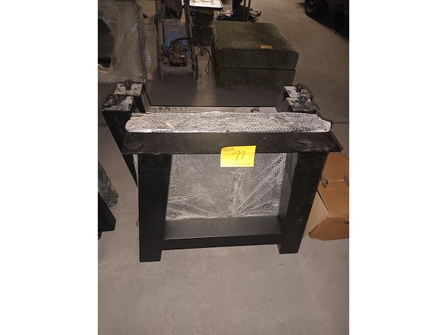 Lot 11 - metalen tafelpoten a-vorm. 4 stuks - afbeelding 1 van  3