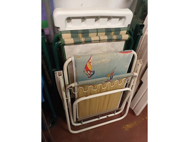Lot 11 - opvouwbare tuinstoel. 3 stuks - afbeelding 1 van  2